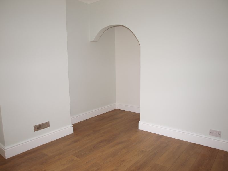 Photo 8- click for photo gallery